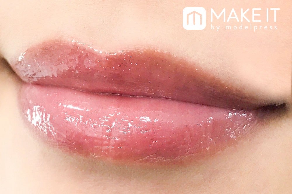 ADDICTION／リップグロス ピュア／024 Metallic Kiss 使用 (C)メイクイット