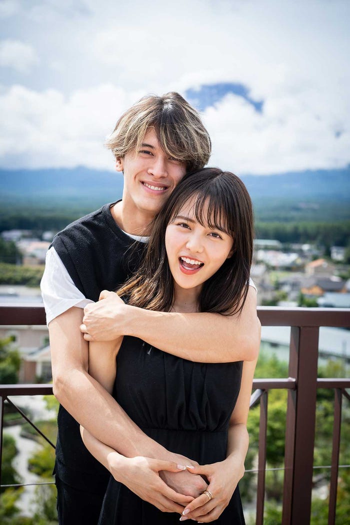 才川コージ、新田さちか『恋愛ドラマな恋がしたい~Kiss On The Bed~』(C)AbemaTV, Inc.