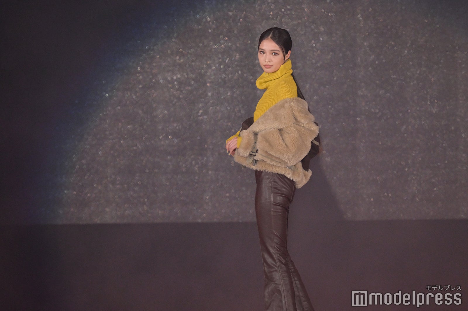 （C）モデルプレス