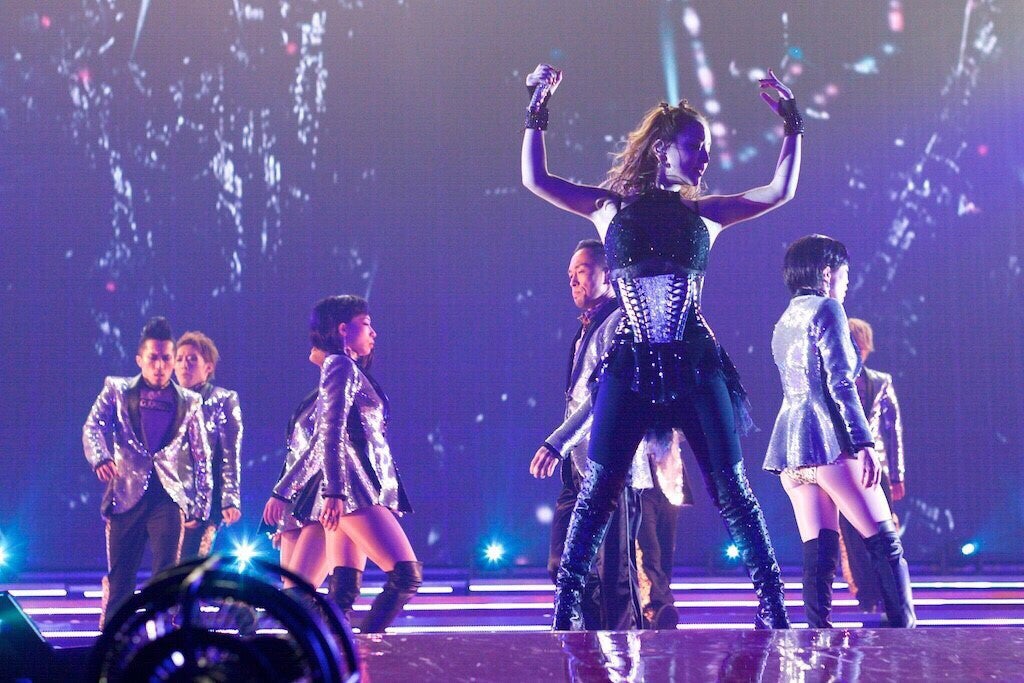 ayumi hamasaki COUNTDOWN LIVE 2016-2017 A 『Just the beginning -20-』より（画像提供：avex）