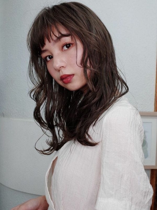 40代に似合うおしゃれなロングヘア15選 21最新の人気なおすすめの髪型 モデルプレス 40代に似合うおしゃれなロングヘア15選 21最新の人気なおすすめの髪型 モデルプレス