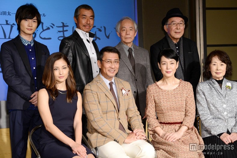 （左上より）神木隆之介、柳葉敏郎、山田太一氏、橋爪功（左下より）黒木メイサ、中井貴一、樋口可南子、吉行和子