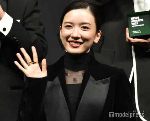 永野芽郁、奇抜“グリーンヘア”イメチェンが話題 新年の心機一転チェンジにぴったり