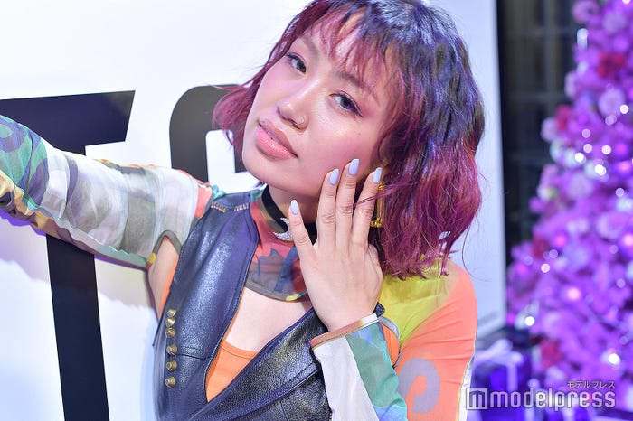 RIEHATA(C)モデルプレス