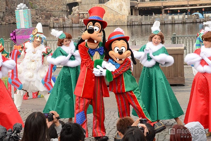 ディズニーシー「パーフェクト・クリスマス」グーフィー&マックス