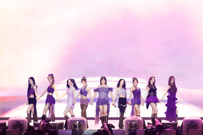 TWICE/撮影:田中聖太郎写真事務所