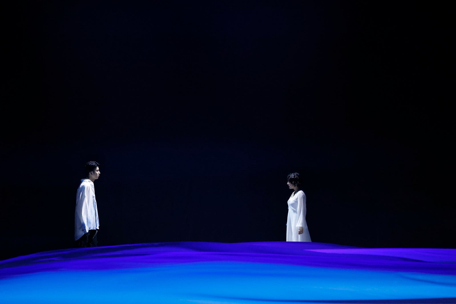 長谷川慎、北乃きい／舞台「ロミオ＆ジュリエット」ゲネプロより（C）ロミオ＆ジュリエット製作委員会