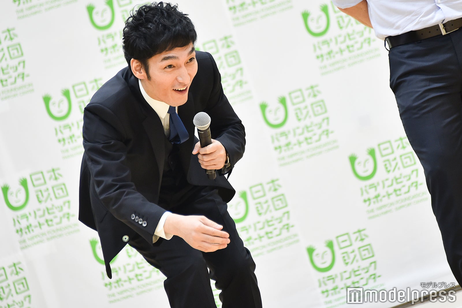 初投球…！ （C）モデルプレス