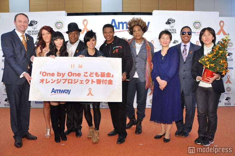 「オレンジリボンツリー・プロジェクト寄付贈呈式」登壇者