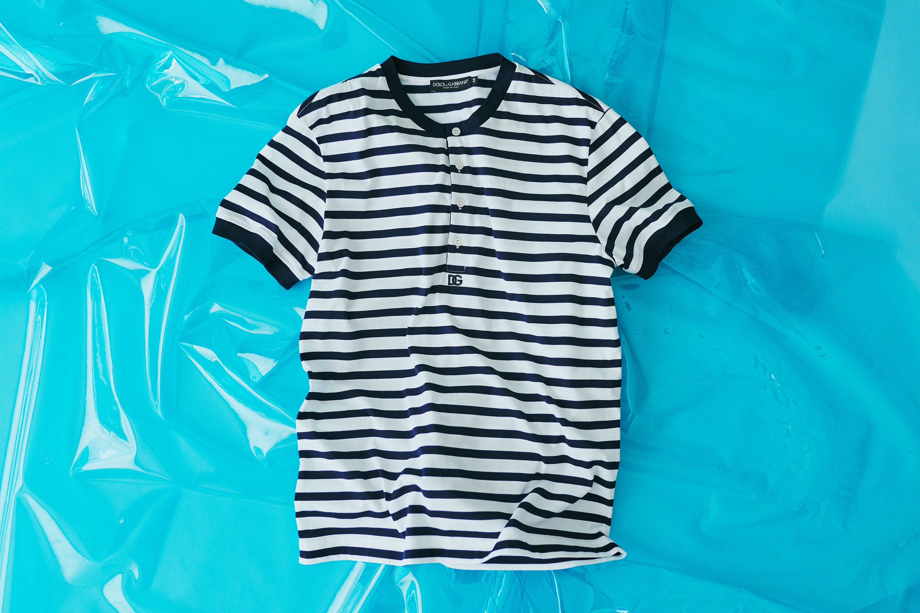 多様な男性の肖像をTシャツで描くドルチェ＆ガッバーナ──5万円以上で選ぶ、2026年夏のベストTシャツ
