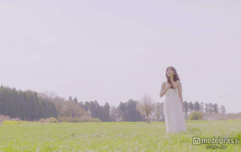 「はじまりのうたが聴こえる」ミュージックビデオより