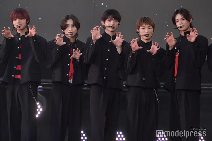 &TEAM(C)モデルプレス