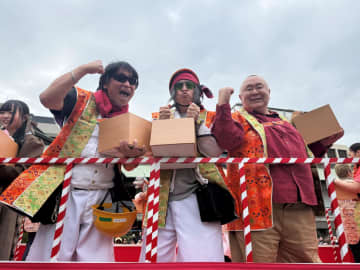 TあんどT 松村邦洋と「TMT」結成狙う 生田神社豆ま神事に参加 境内にデビュー曲流れて大感激＆大感謝