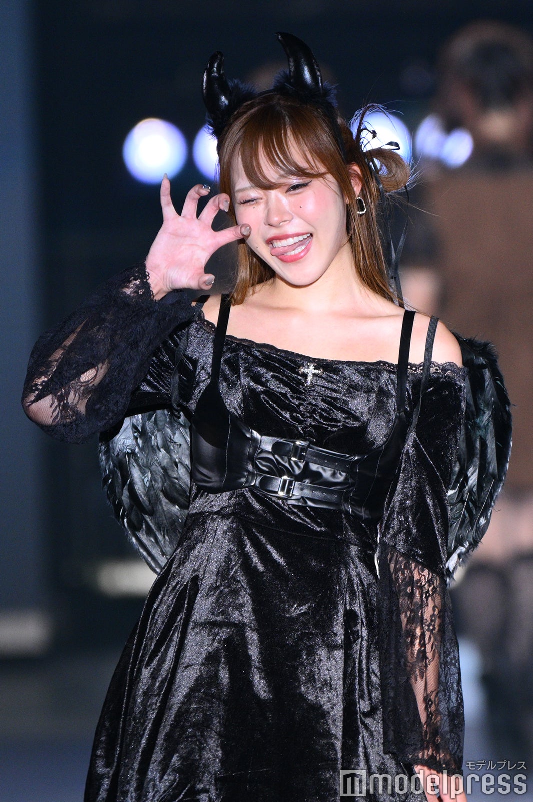 になに（C）モデルプレス