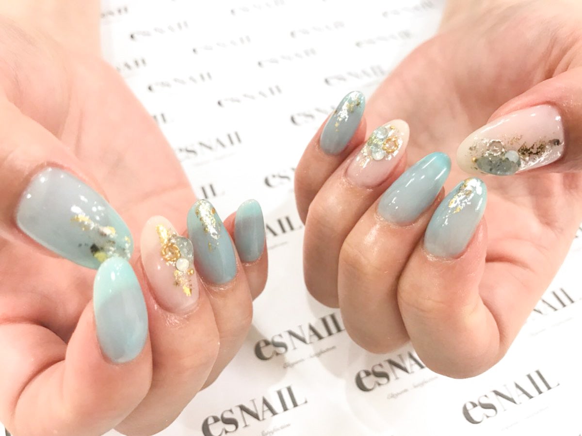 あなたはどっち派 シンプルvs派手 可愛いが詰まった夏ネイル モデルプレス