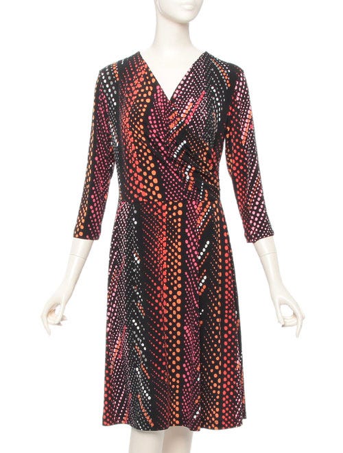 マットジャージ幾何ドットプリントカシュクールワンピース「TALBOTS」12,960円(税込)/画像提供:TALBOTS