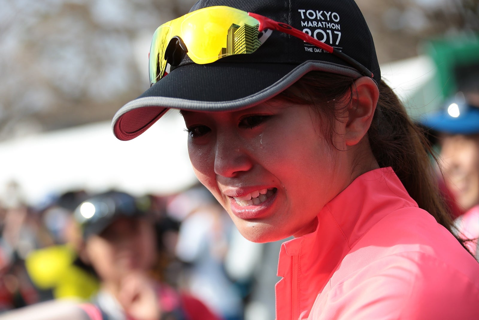 涙を流す場面も（C）東京マラソン財団