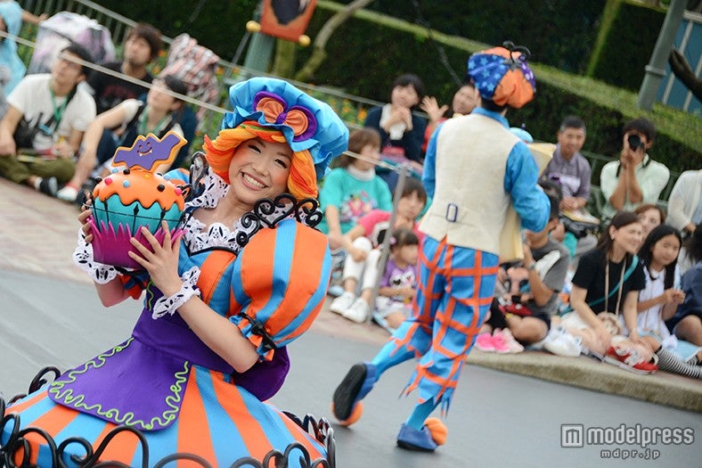 パレード「ハッピーハロウィーンハーベスト」