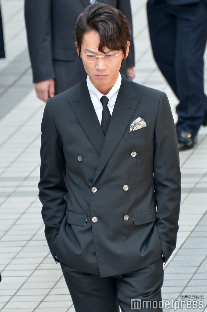 綾野剛 (C)モデルプレス