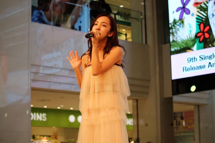 板野友美(提供写真)