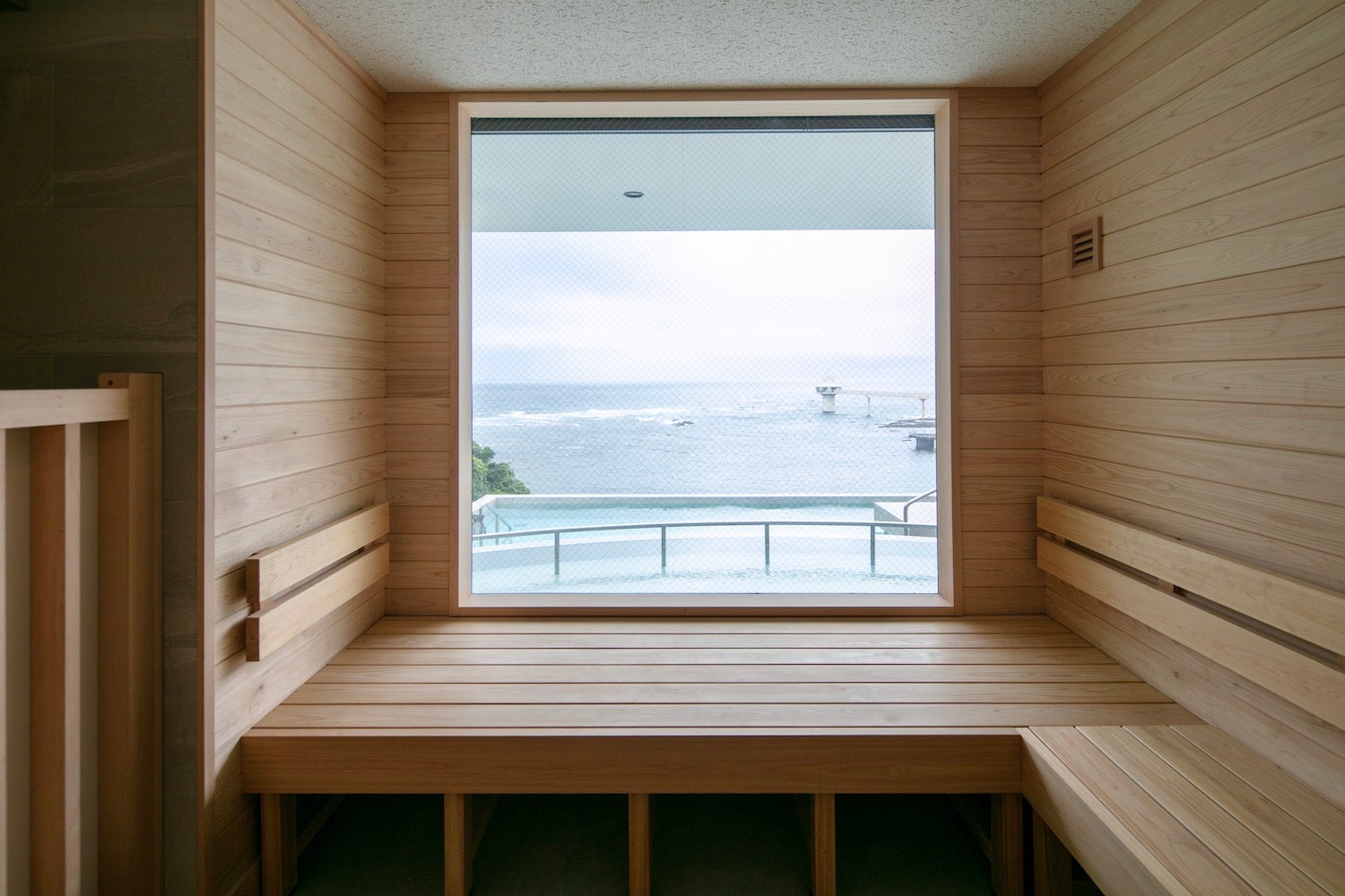 eden／画像提供：SALT FACTORY