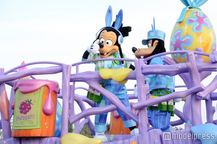 「ヒッピティ・ホッピティ・スプリングタイム」(C)モデルプレス