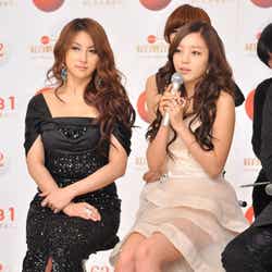 (左から)ギュリ、ハラ