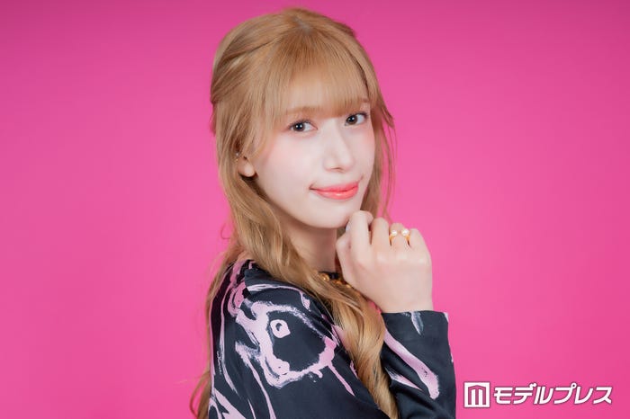 ARISA(C)モデルプレス