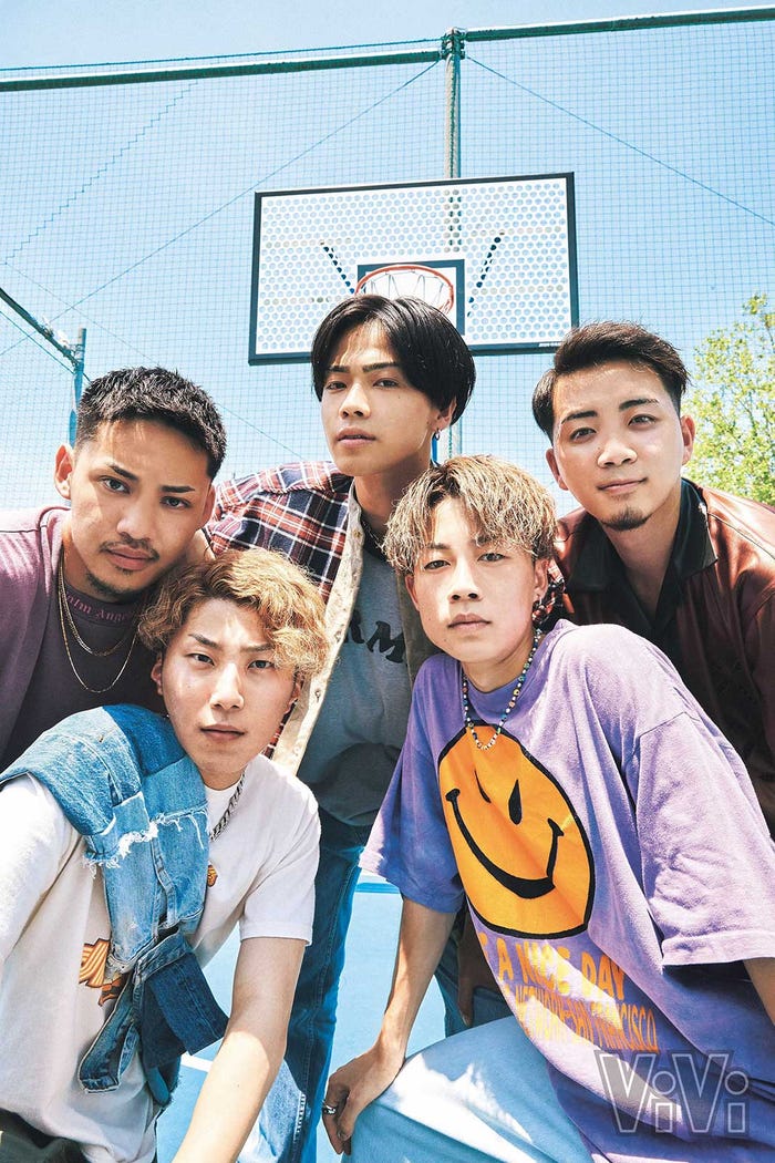 コムドット(提供写真:講談社)