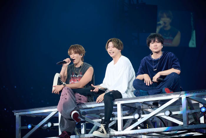 (左から)小山慶一郎、増田貴久、加藤シゲアキ/NEWS(提供写真)
