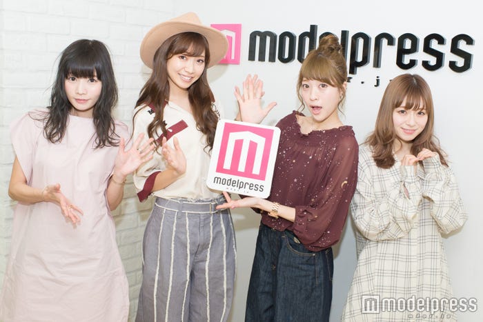 SILENT SIREN(左から)あいにゃん、ひなんちゅ、すぅ、ゆかるん(C)モデルプレス