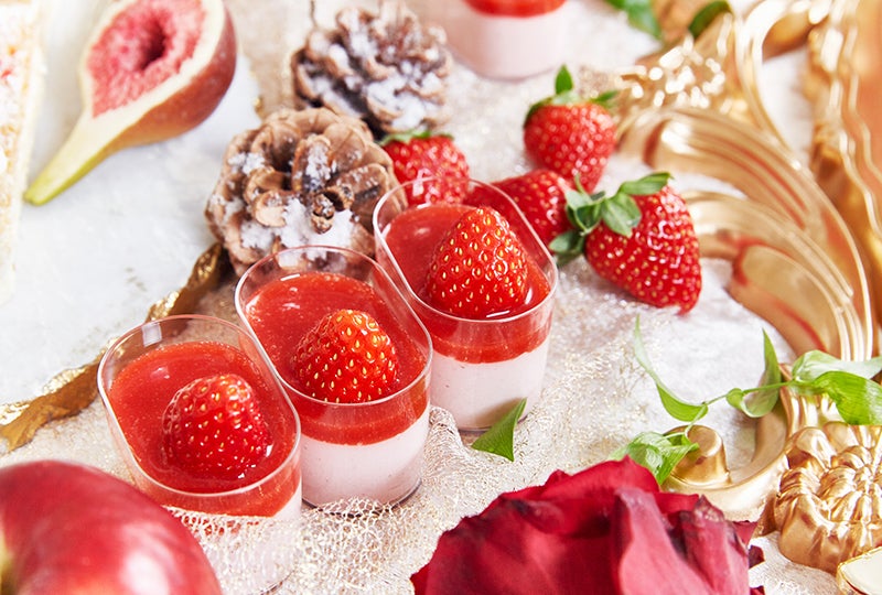 苺で目覚める白雪姫 ～ストロベリー フォレスト～／画像提供：ホテル インターコンチネンタル 東京ベイ