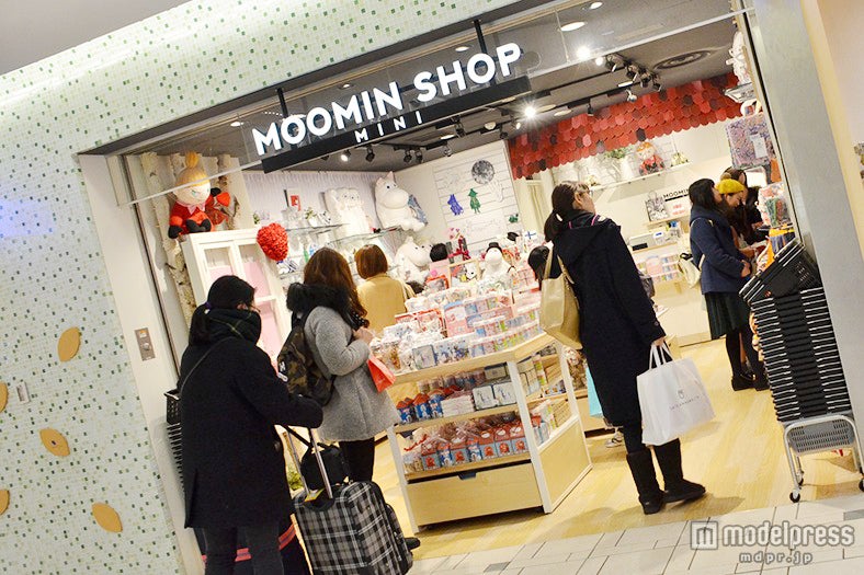 徐々に人が集まって来て、すぐに盛況に