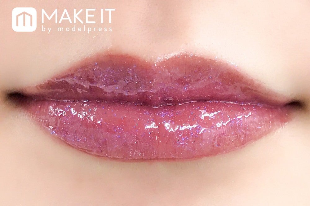 LUNASOL／ドレスフォーリップス／EX01 Mysterious Burgundy 使用 (C)メイクイット