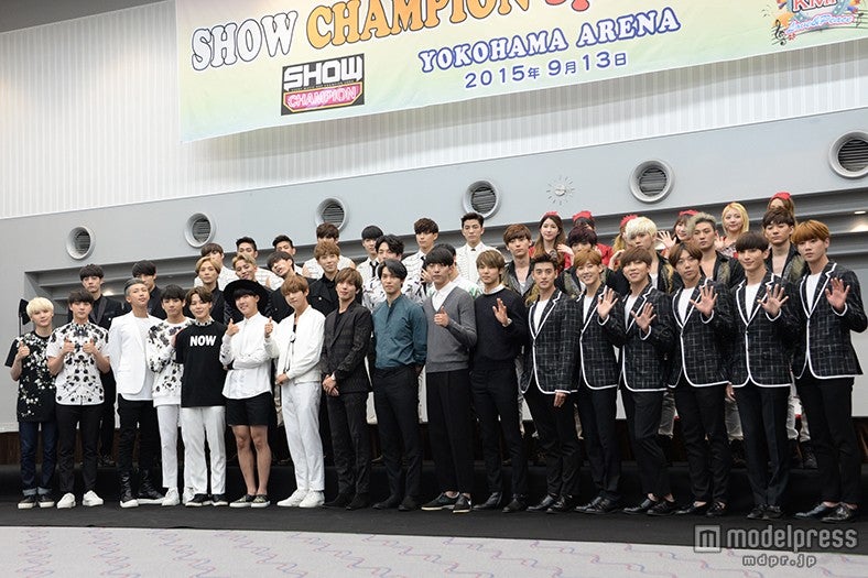 CNBLUE、防弾少年団、U-KISSら豪華K-POPアーティスト集結で会見＜KMF2015＞