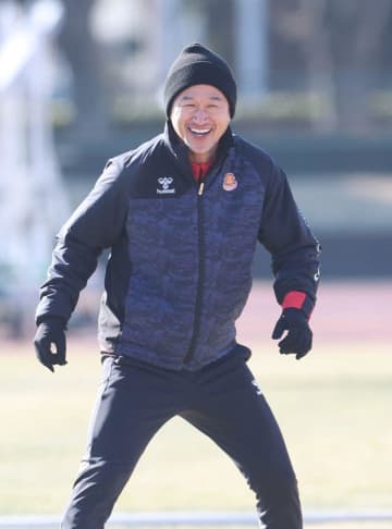 カズ、開幕戦へ調整 紅白戦でPKのキッカー務め鋭いシュート→好セーブで失敗 出場に向けては「うまく調整してきましたけど、分からない」