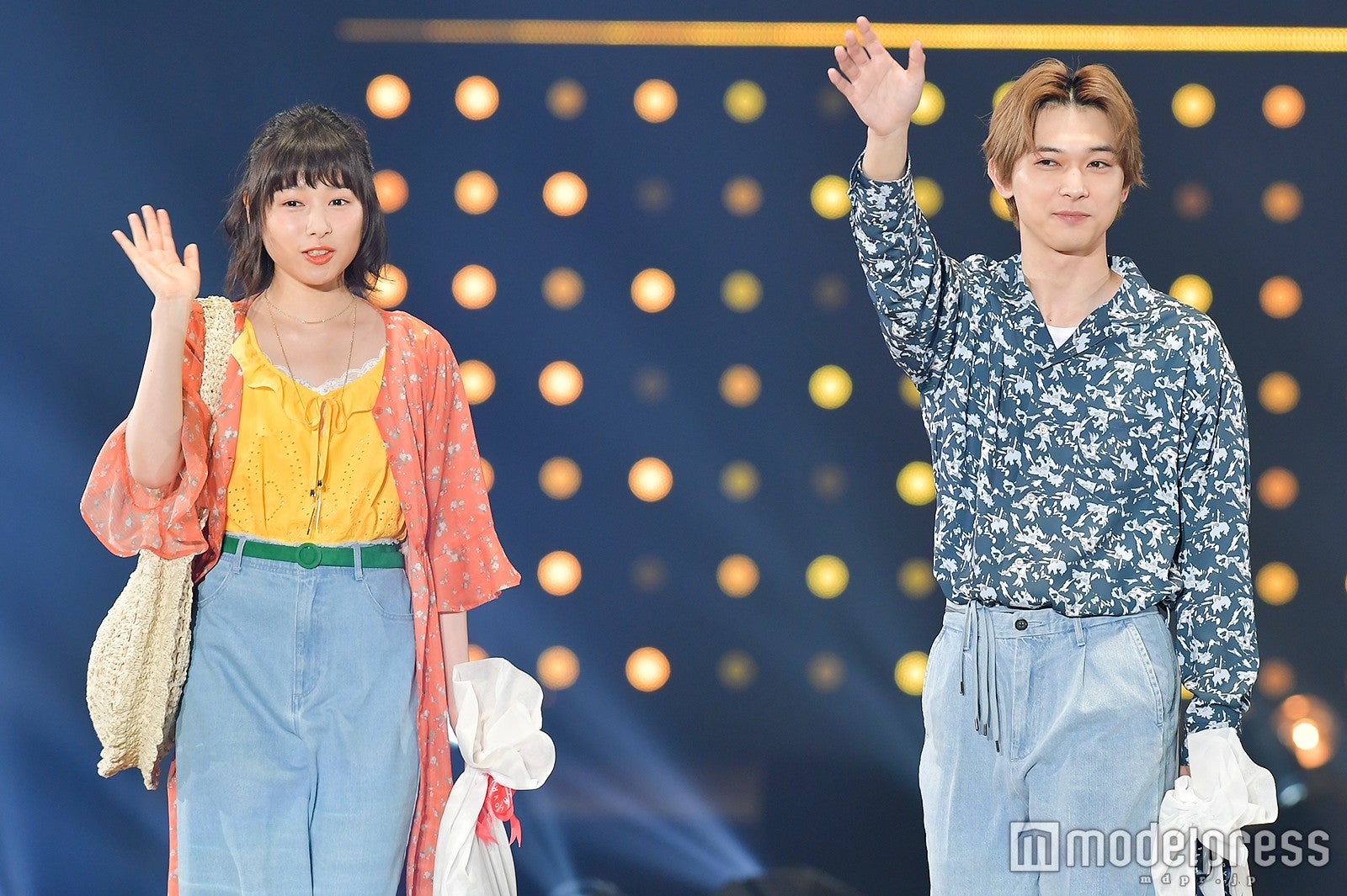 桜井日奈子、吉沢亮 （C）モデルプレス