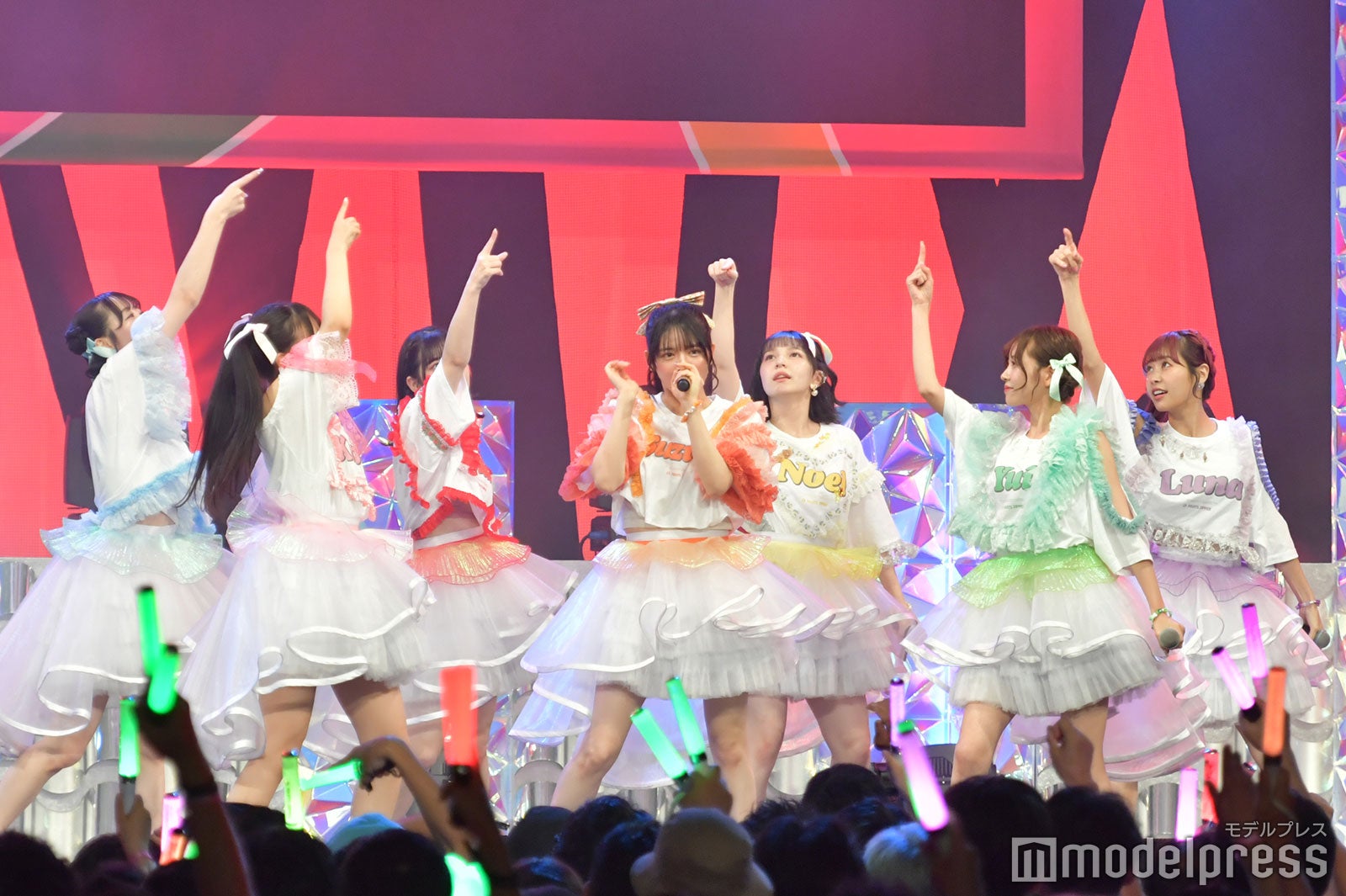 FRUITS ZIPPER（C）モデルプレス