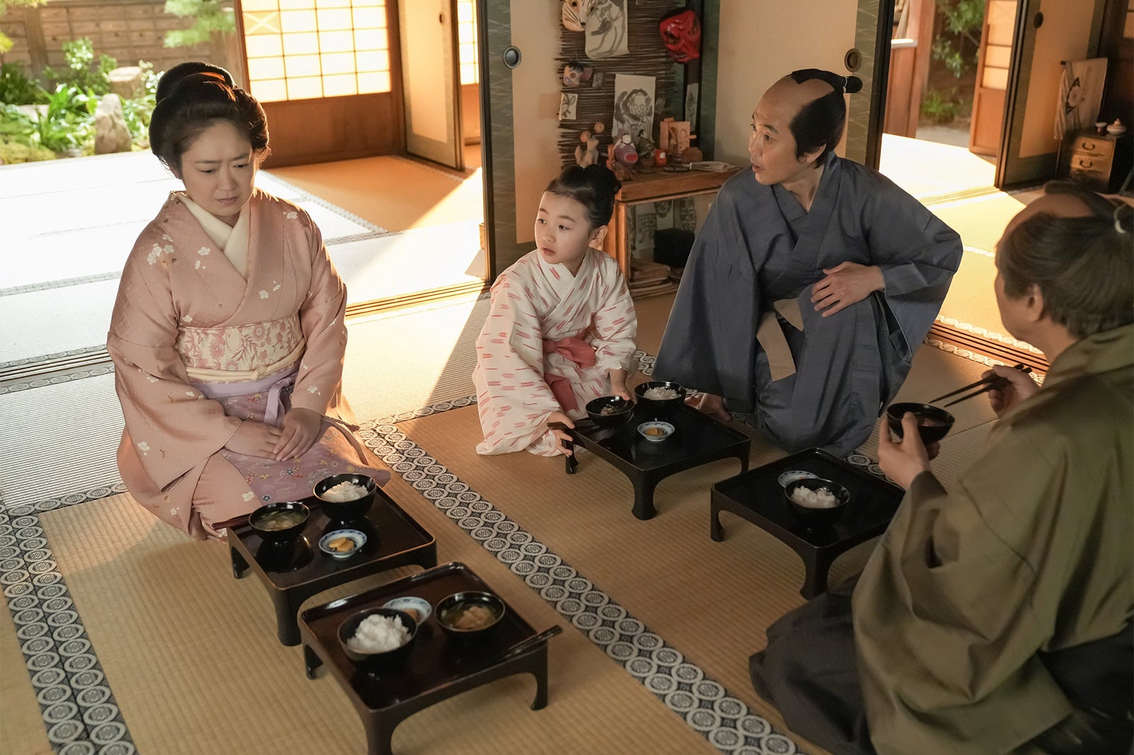 池脇千鶴、福地美晴、岡部たかし「ばけばけ」第4話（C）NHK