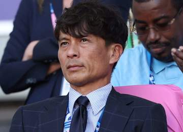 宮本恒靖会長 中村敬斗へのソックス注意に言及「我々に不利。どういうアクションを起こせるか。再確認したい」前半8分に主審が上げるよう指示 本人も「困惑」