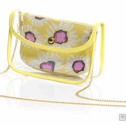 伊藤千晃(AAA)×Marbleeコラボバッグ「花柄クリアーチェーンBAG」