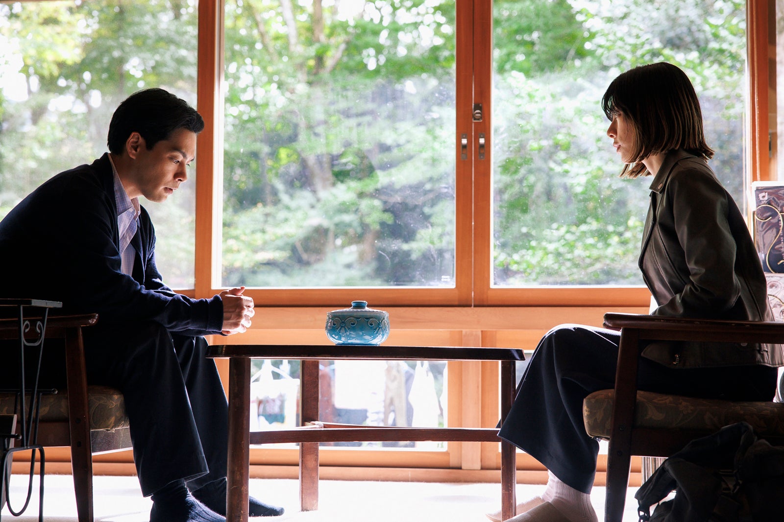 柳楽優弥、桜井ユキ「ライオンの隠れ家」第7話（C）TBS