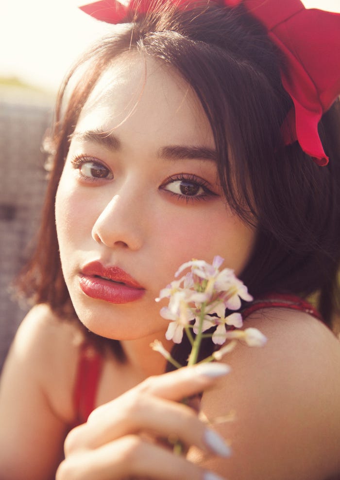 山本舞香(画像提供:徳間書店)