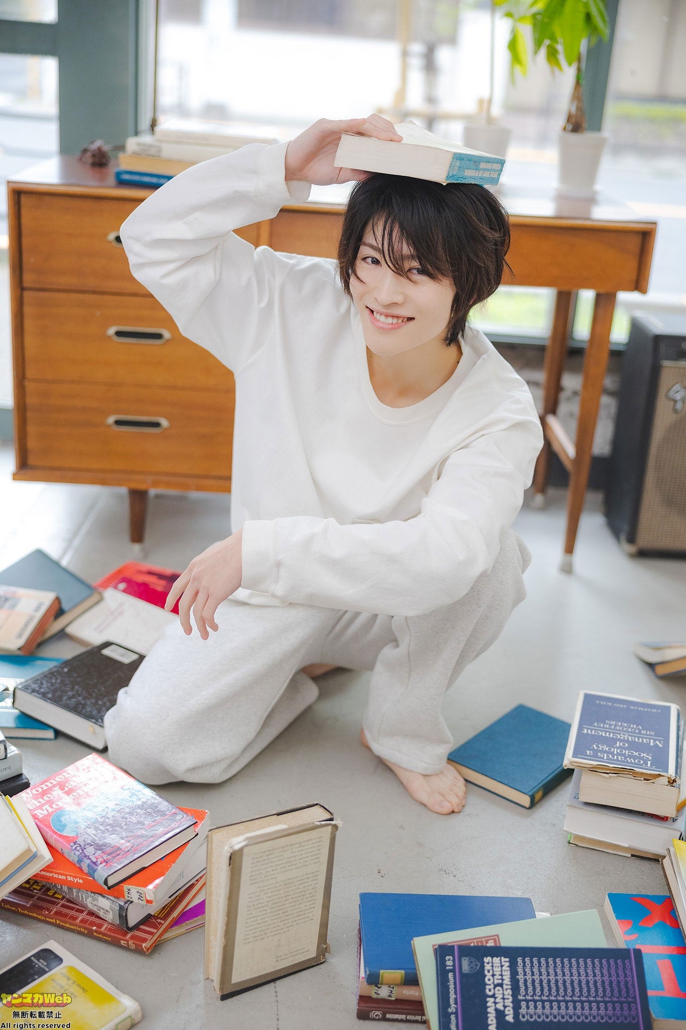 「ヤンマガ」初の男性グラビア連載スタート 1人目はGENIC増子敦貴が登場