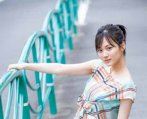 乃木坂46山下美月、美脚魅せ 透明感あふれる