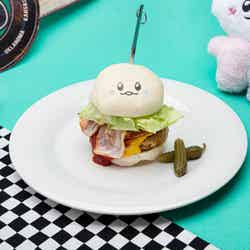 SOM BLTバーガー税込1,540円(C)TRUZ