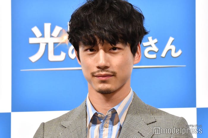 坂口健太郎 (C)モデルプレス