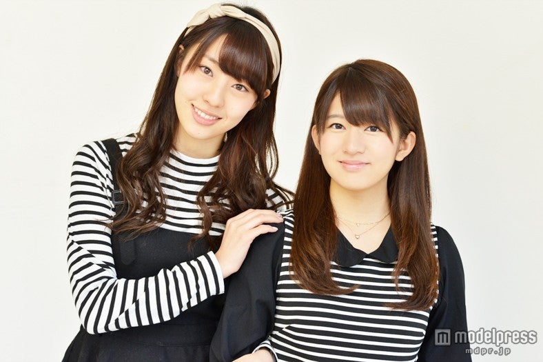 モデルプレスのインタビューに応じた藤江れいな（左）と竹内美宥（右）