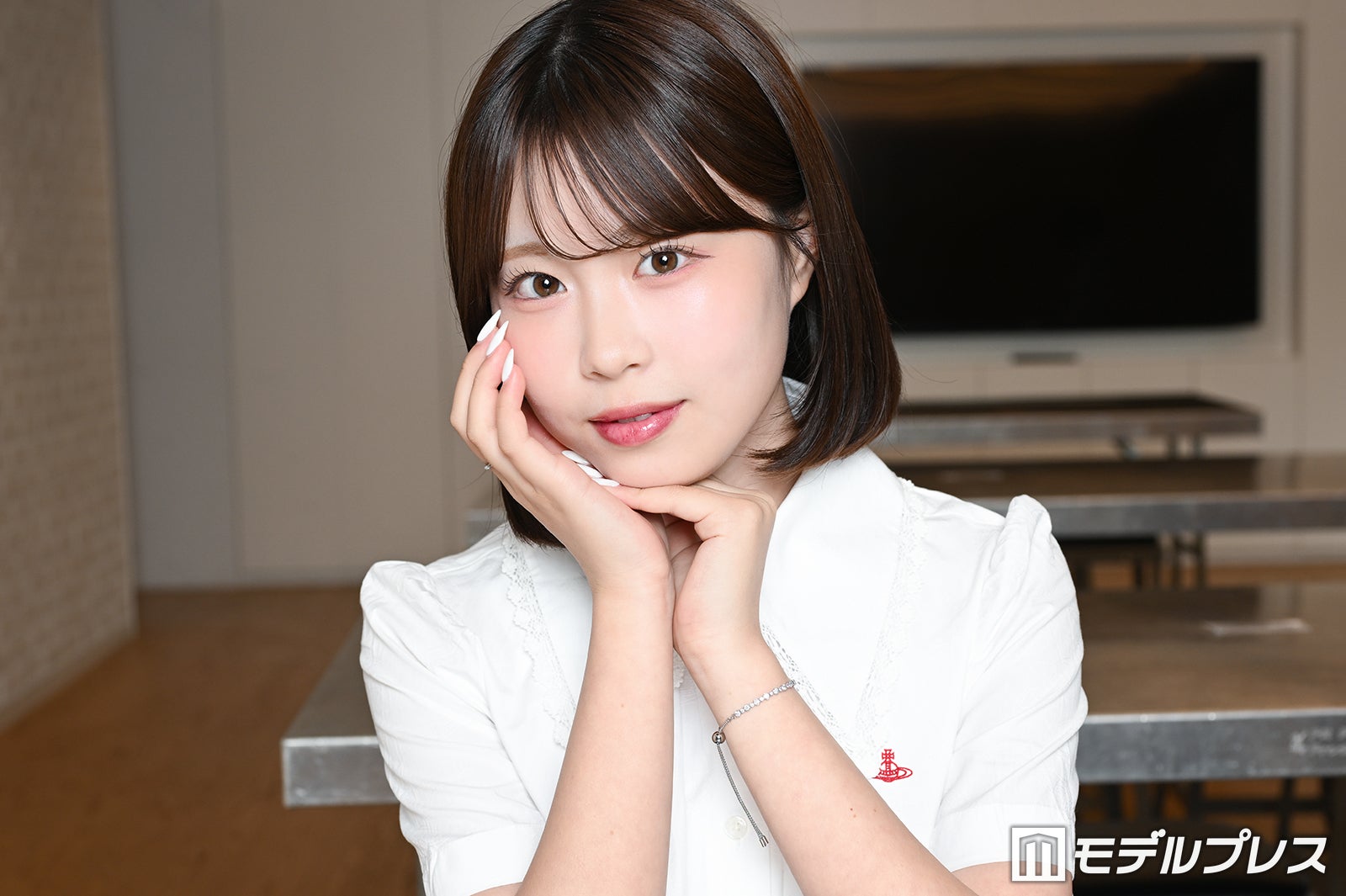 表すみれ（C）モデルプレス