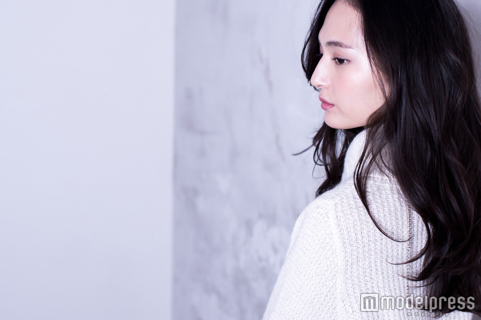 山賀琴子（C）モデルプレス